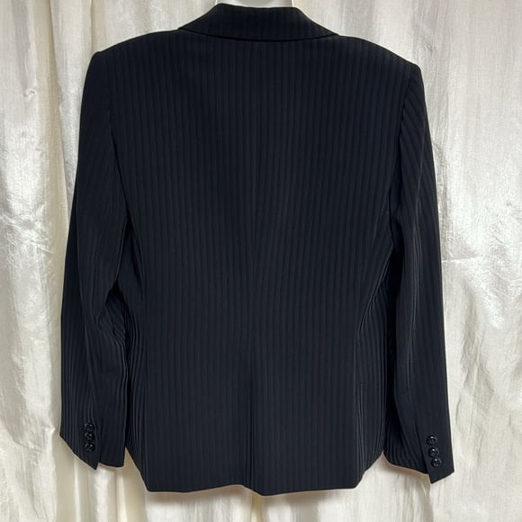 Tahari Black Pinstripe Blazer pants set - Picture 5 of 13